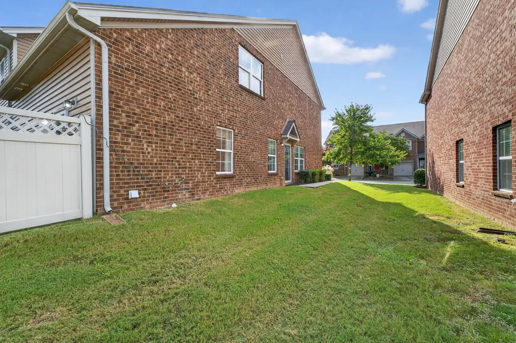 1309 Crown Point Place Nashville TN 37211