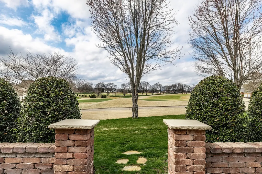 763 Plantation Way Gallatin TN 37066
