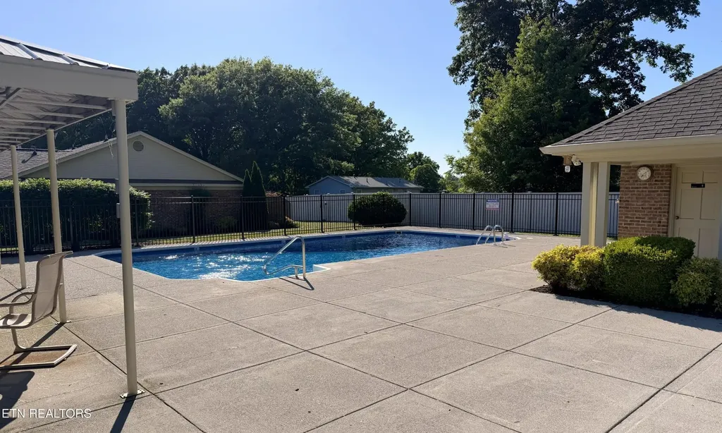 1003 Hardwick Drive Maryville TN 37803