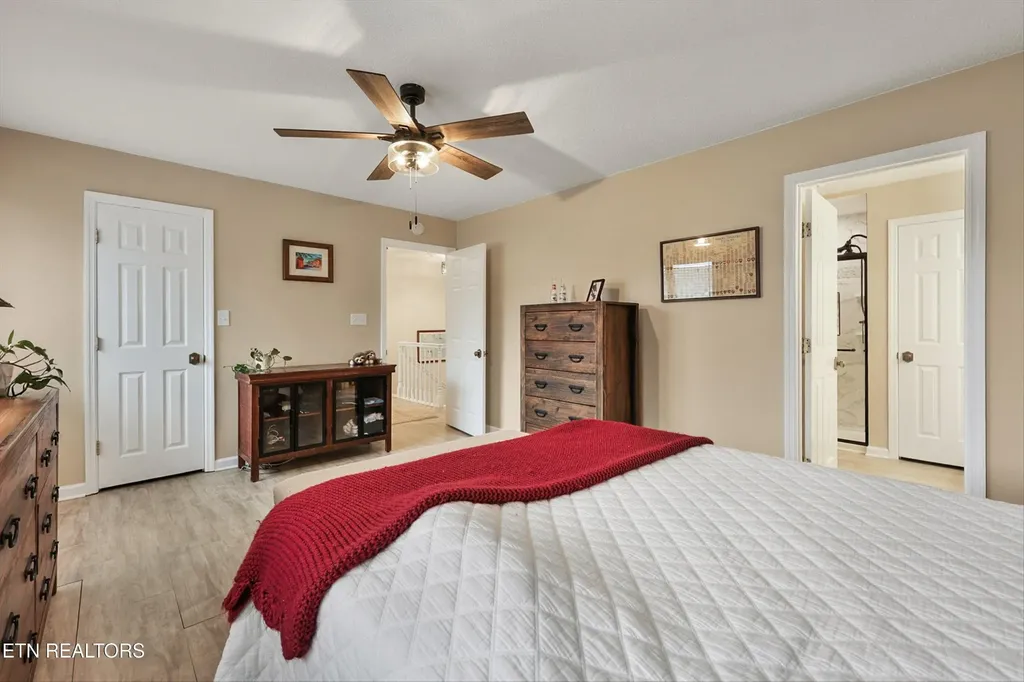 1003 Hardwick Drive Maryville TN 37803