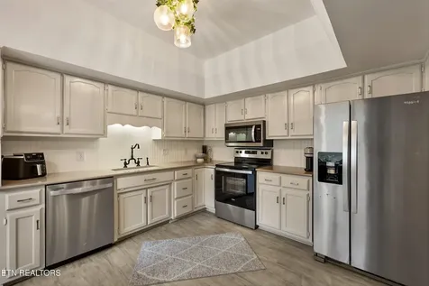 1003 Hardwick Drive Maryville TN 37803