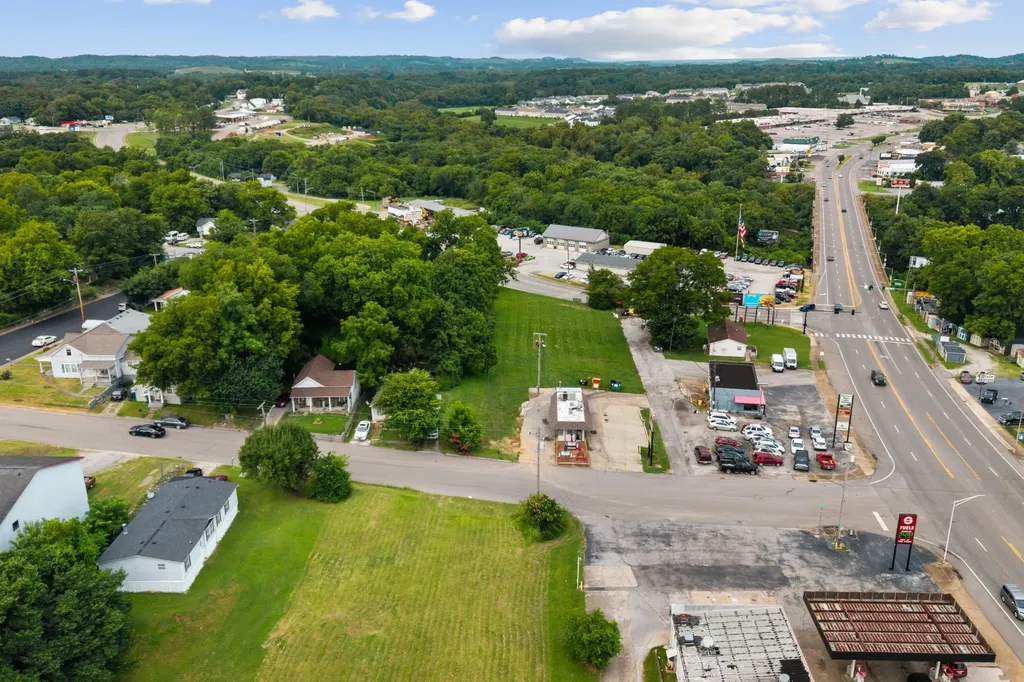 200 W 3rd Street Columbia TN 38401