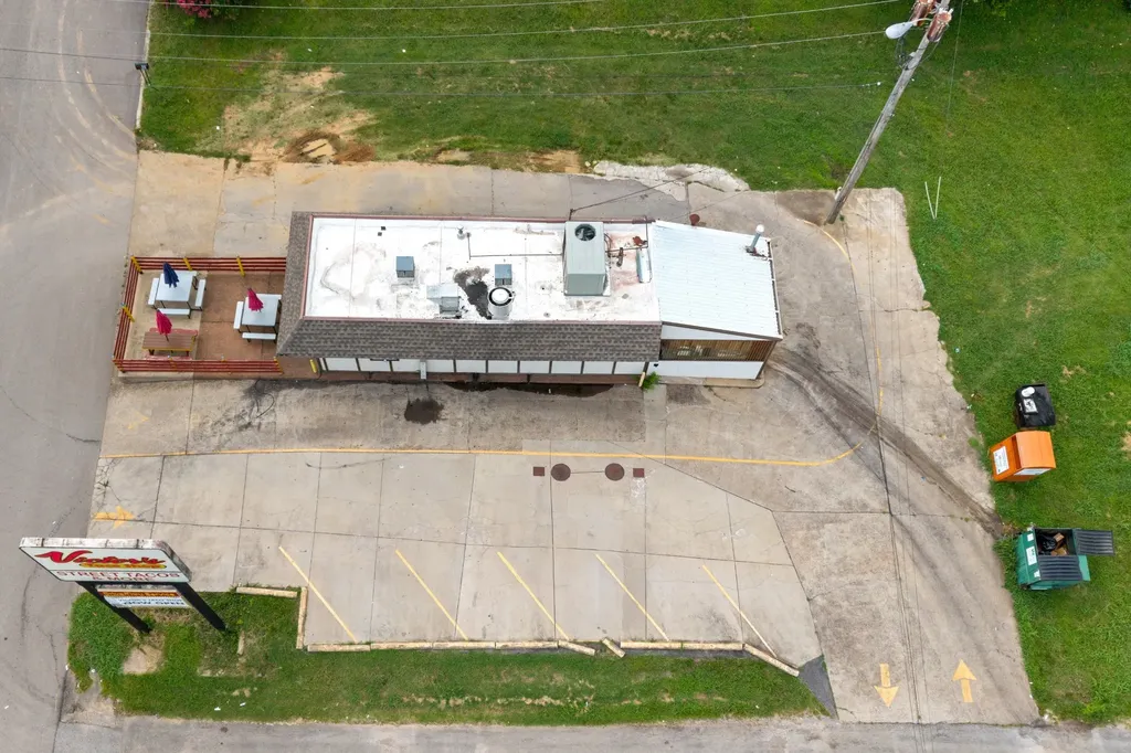 200 W 3rd Street Columbia TN 38401