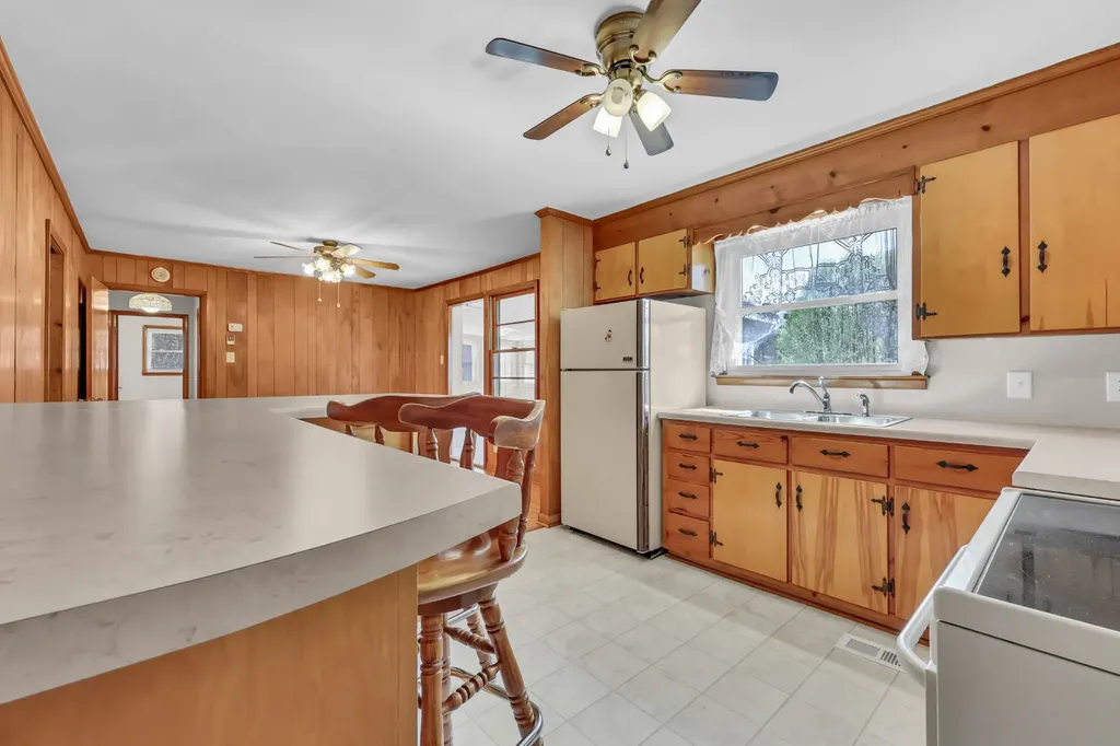 126 Lexington Drive Clarksville TN 37042