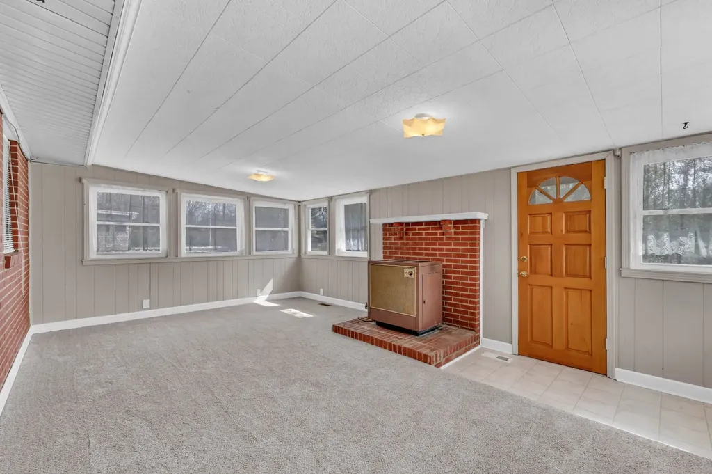 126 Lexington Drive Clarksville TN 37042