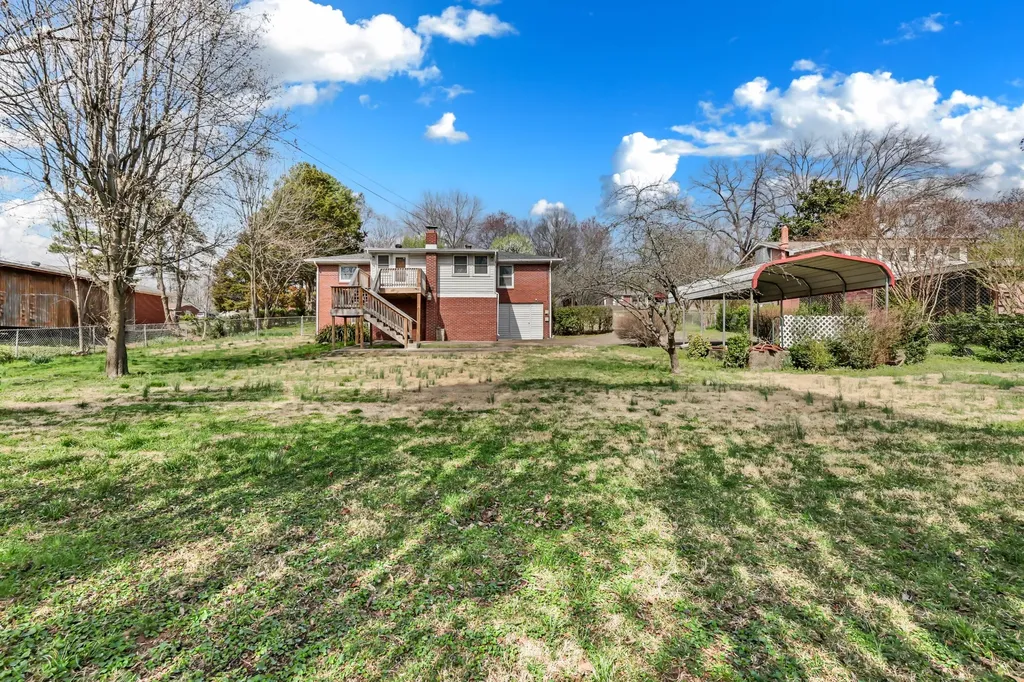 126 Lexington Drive Clarksville TN 37042