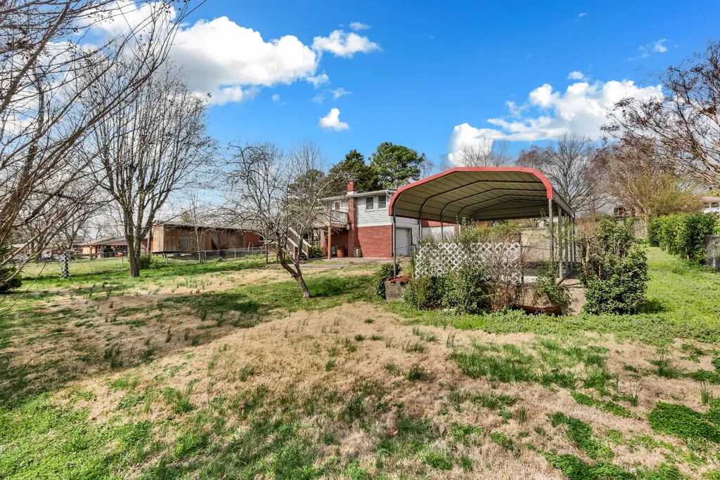 126 Lexington Drive Clarksville TN 37042