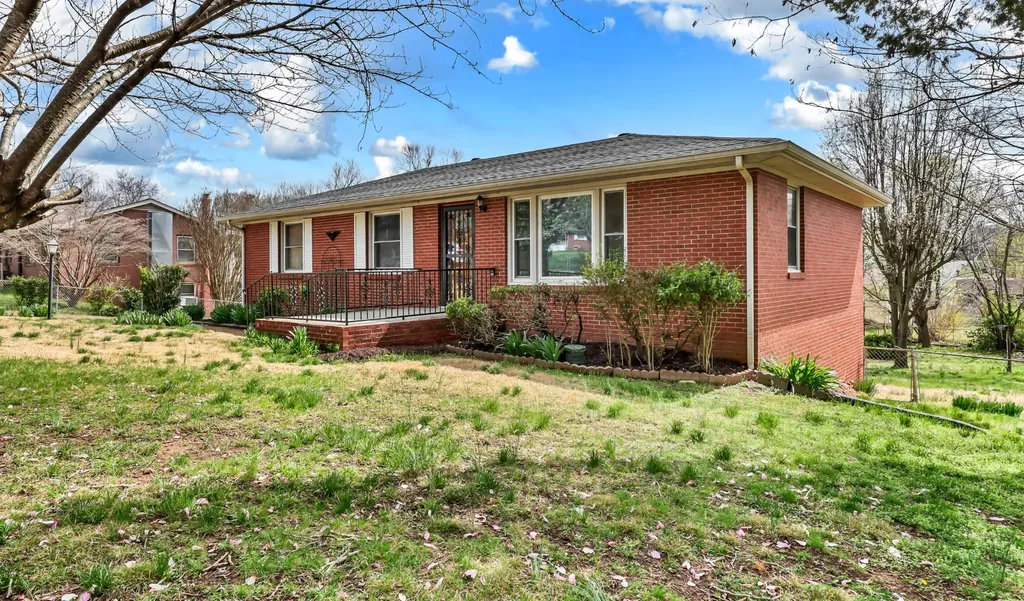 126 Lexington Drive Clarksville TN 37042
