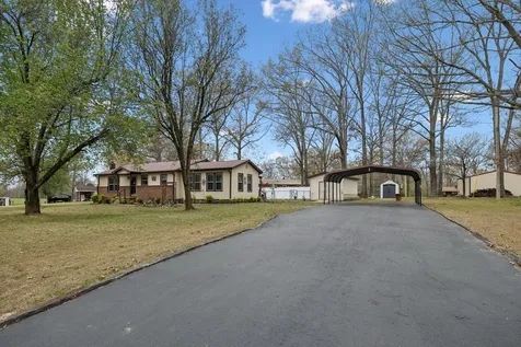 687 Cindy Hollow Road Estill Springs TN 37330