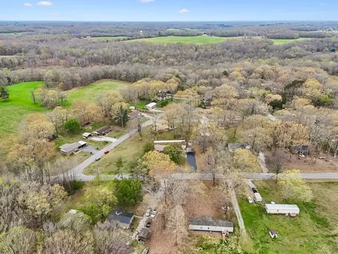 687 Cindy Hollow Road Estill Springs TN 37330