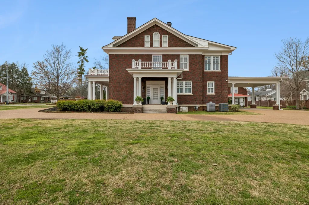 1153 E Main Street Murfreesboro TN 37130