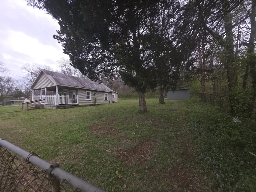 600 Old Nashville Highway La Vergne TN 37086