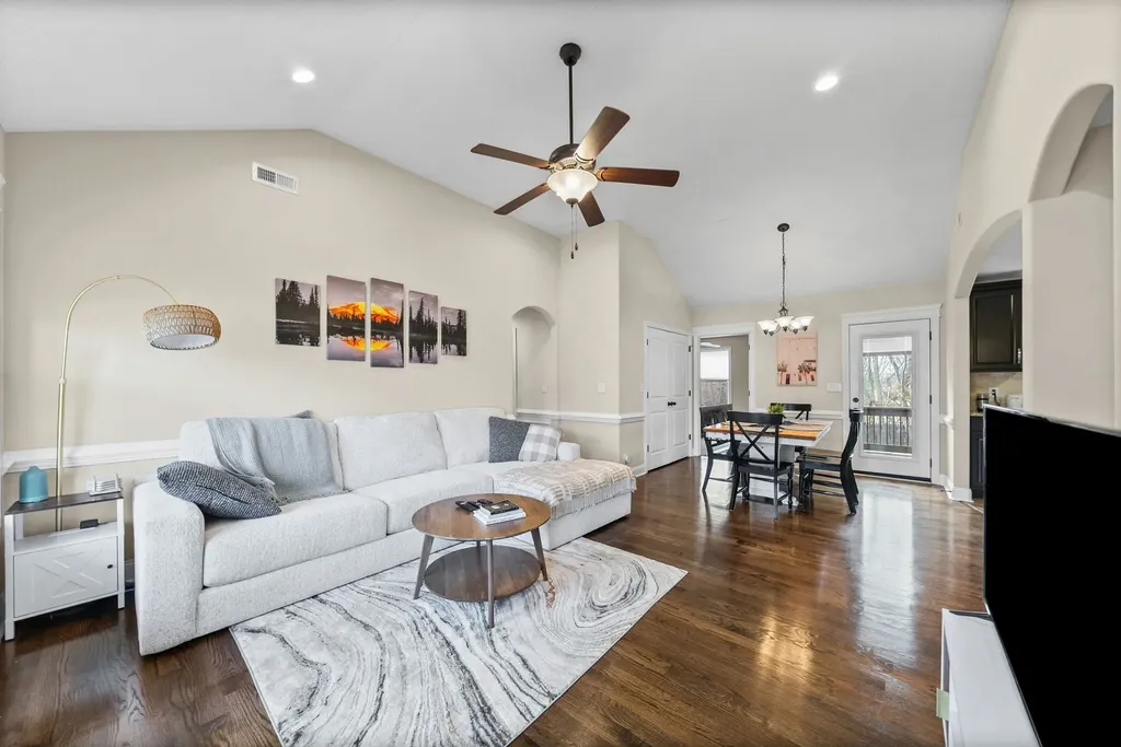 656 Deer Ridge Drive Clarksville TN 37042