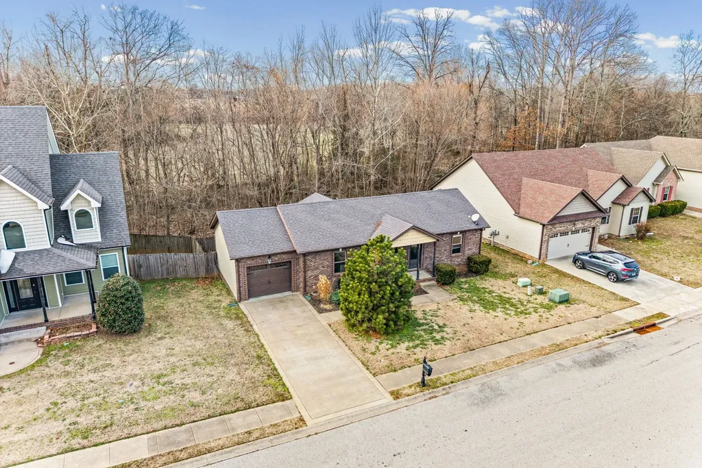 656 Deer Ridge Drive Clarksville TN 37042