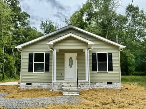 604 Decherd St, E Tullahoma TN 37388