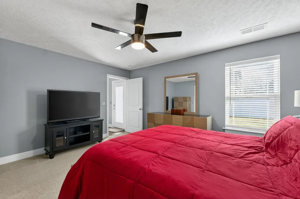 2216 Rolling Hills Christiana TN 37037