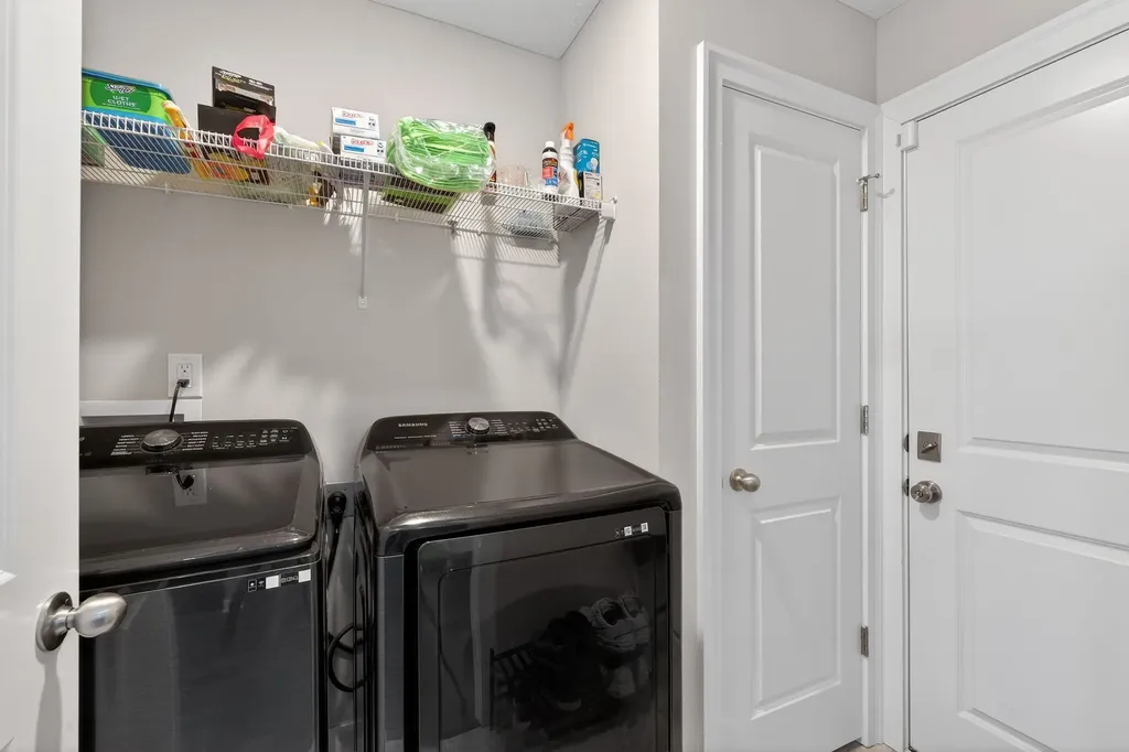 2216 Rolling Hills Christiana TN 37037