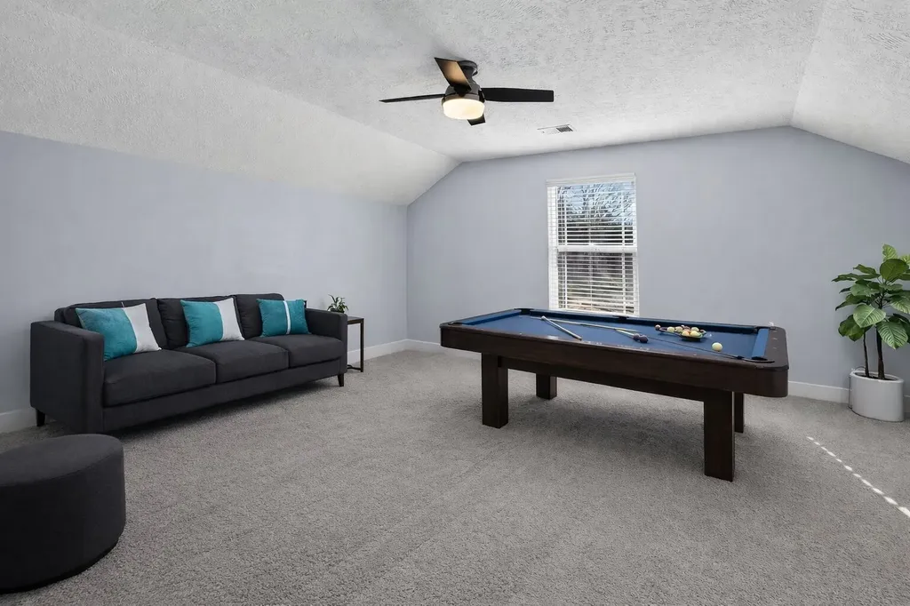 2216 Rolling Hills Christiana TN 37037