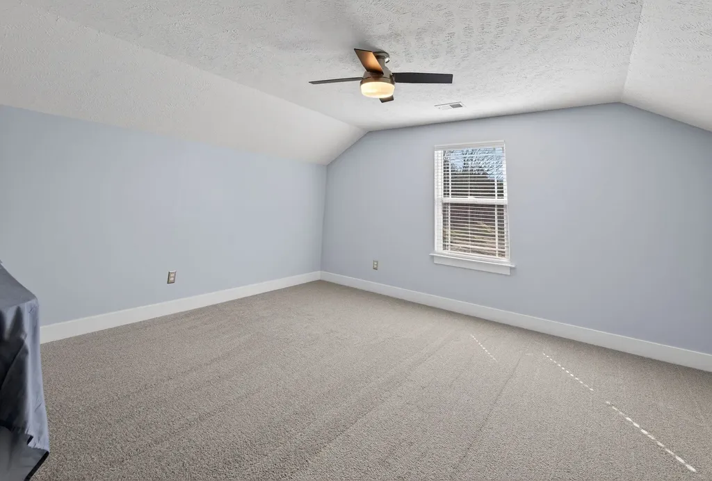 2216 Rolling Hills Christiana TN 37037