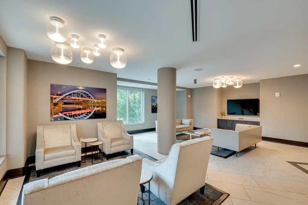 20 Rutledge Street Nashville TN 37210