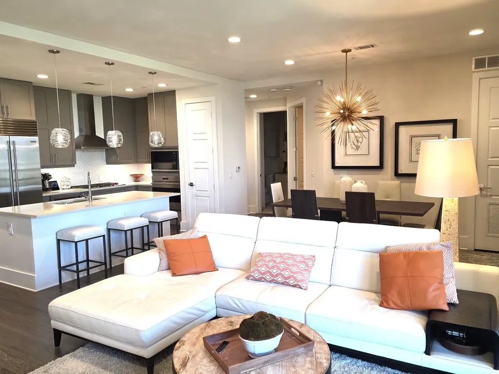 20 Rutledge Street Nashville TN 37210