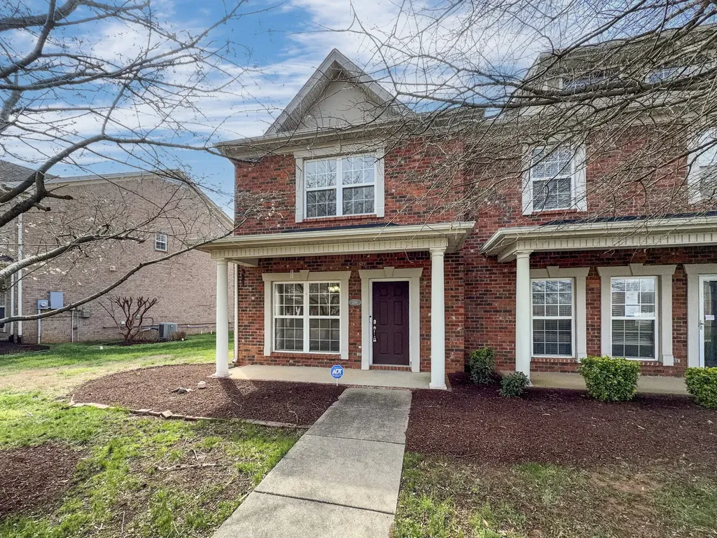 2116 Cason Lane Murfreesboro TN 37128