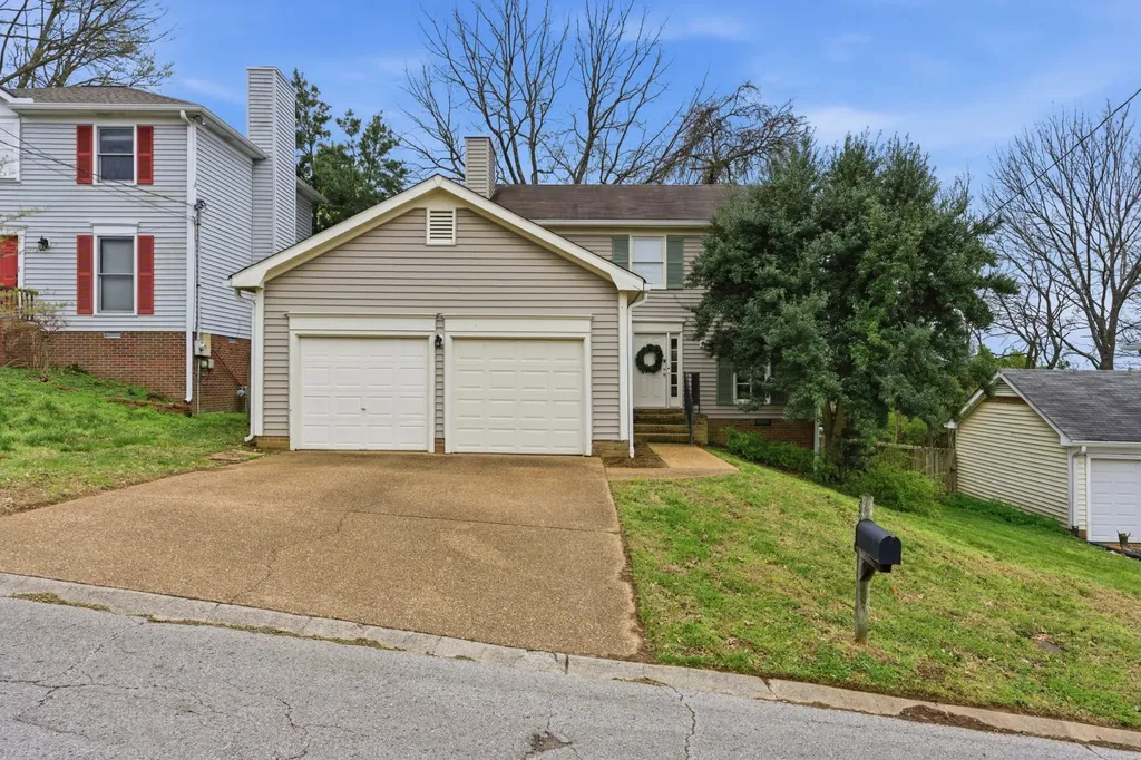 520 Fairhaven Court Nashville TN 37211