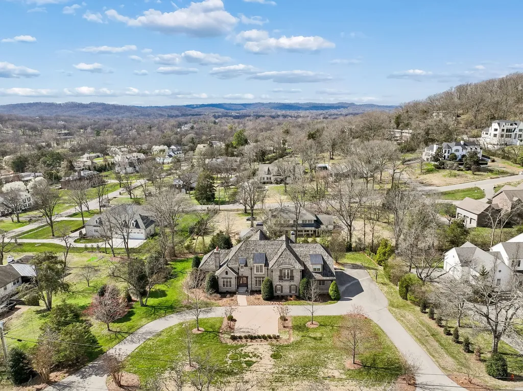 4533 Alcott Drive Nashville TN 37215