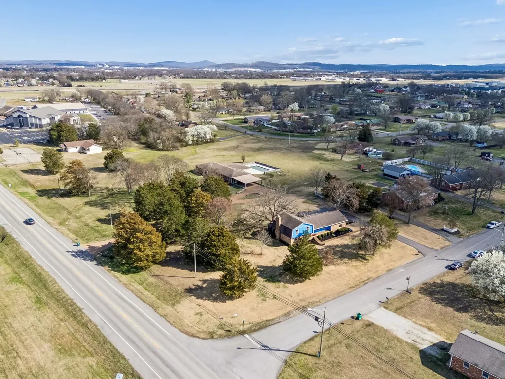 609 Windmere Drive Lebanon TN 37090