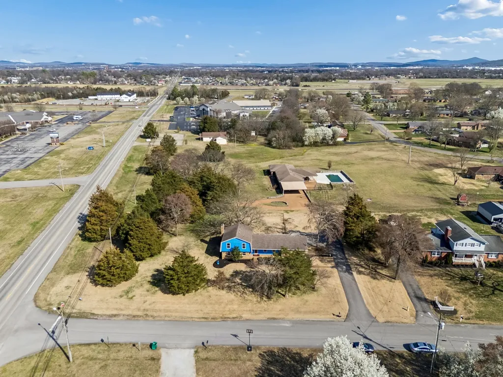 609 Windmere Drive Lebanon TN 37090