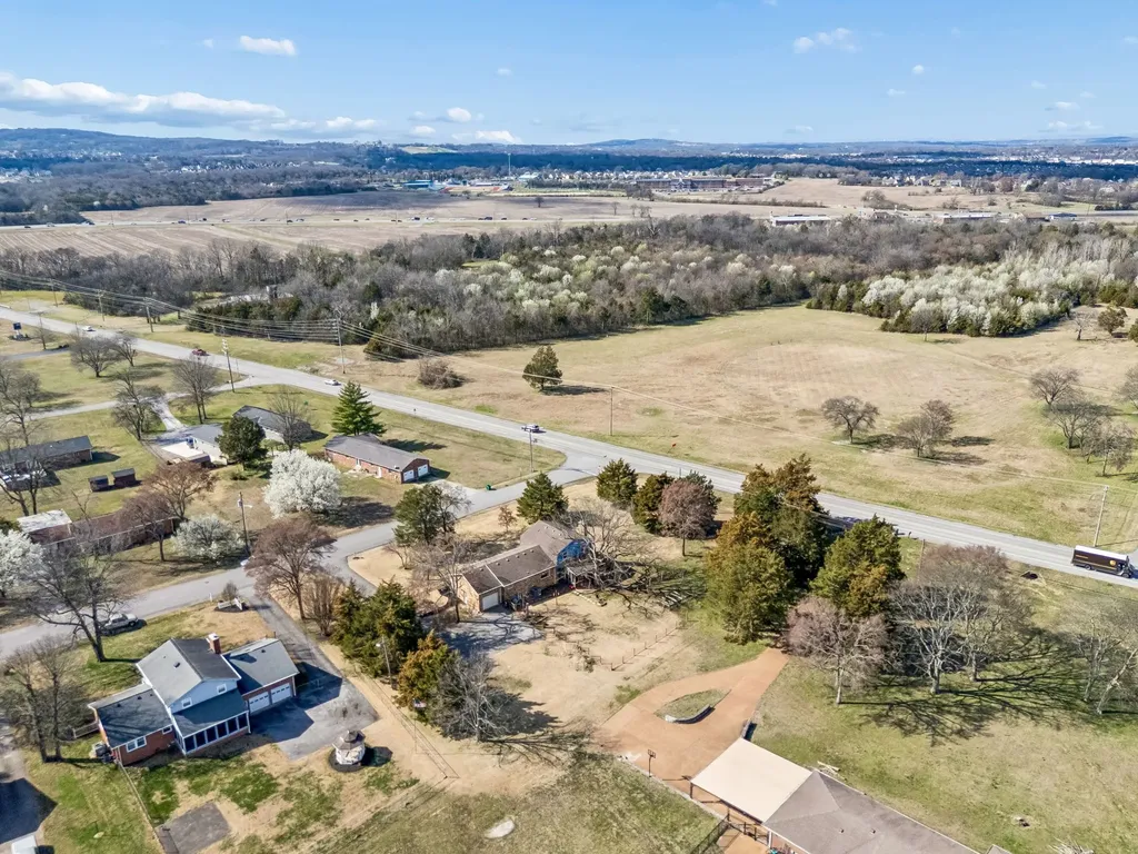 609 Windmere Drive Lebanon TN 37090