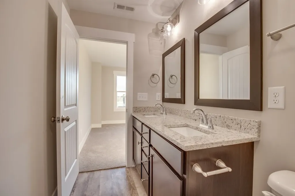 405 Harper Landing Chapel Hill TN 37034