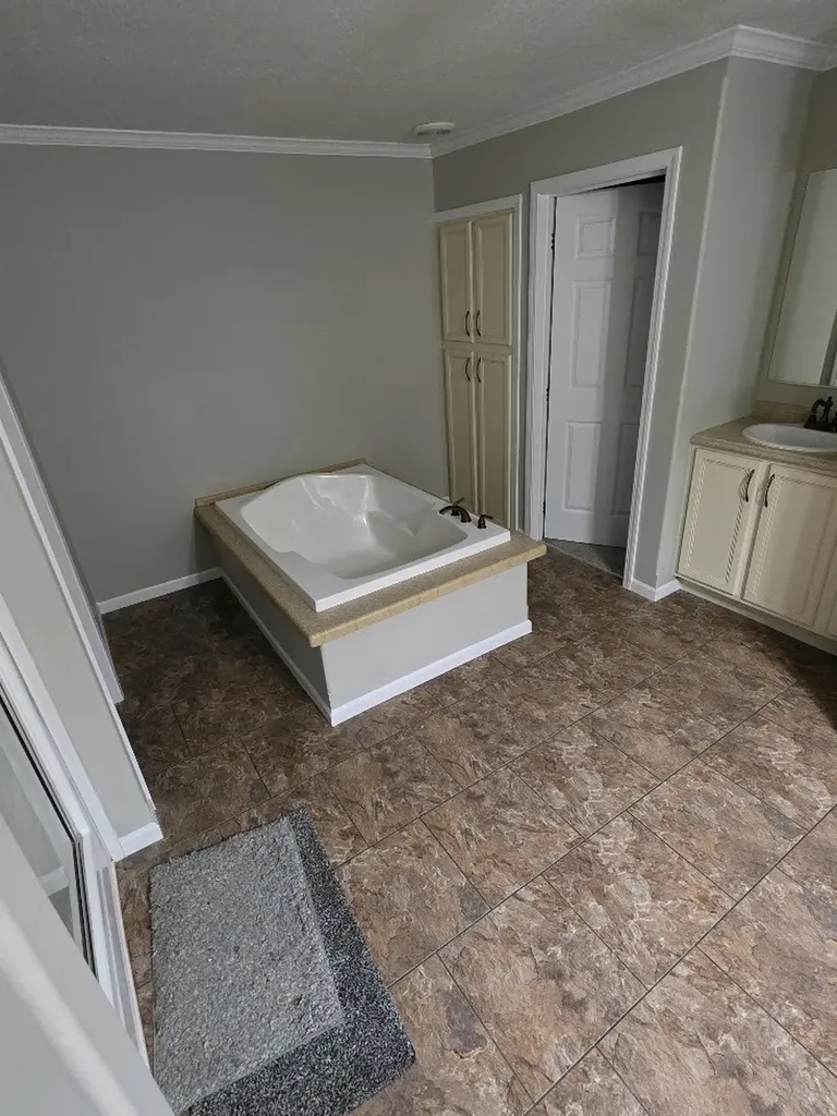 2004 Luther Sharp Road Columbia TN 38401