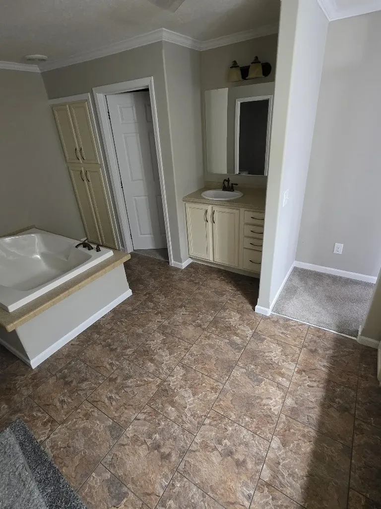 2004 Luther Sharp Road Columbia TN 38401