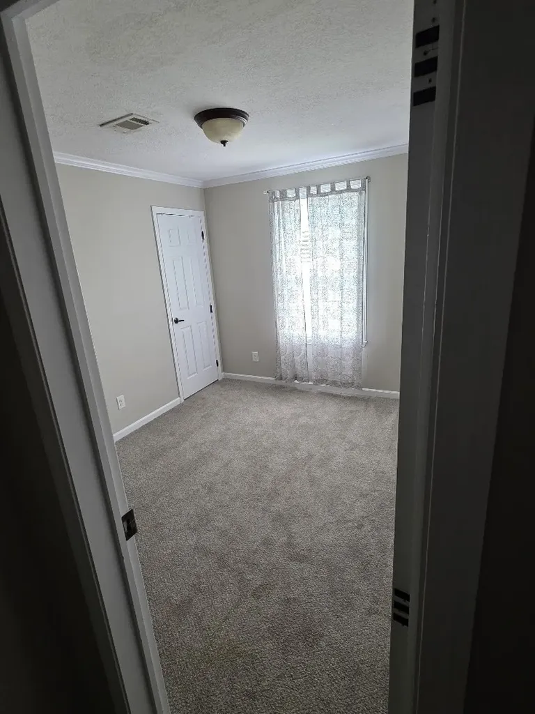 2004 Luther Sharp Road Columbia TN 38401