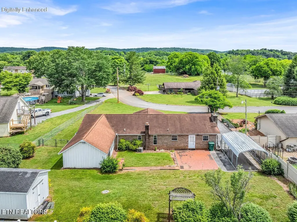 1000 Grandview Drive Lenoir City TN 37772