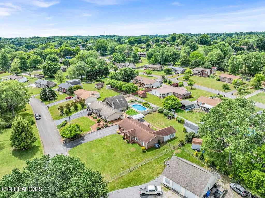 1000 Grandview Drive Lenoir City TN 37772