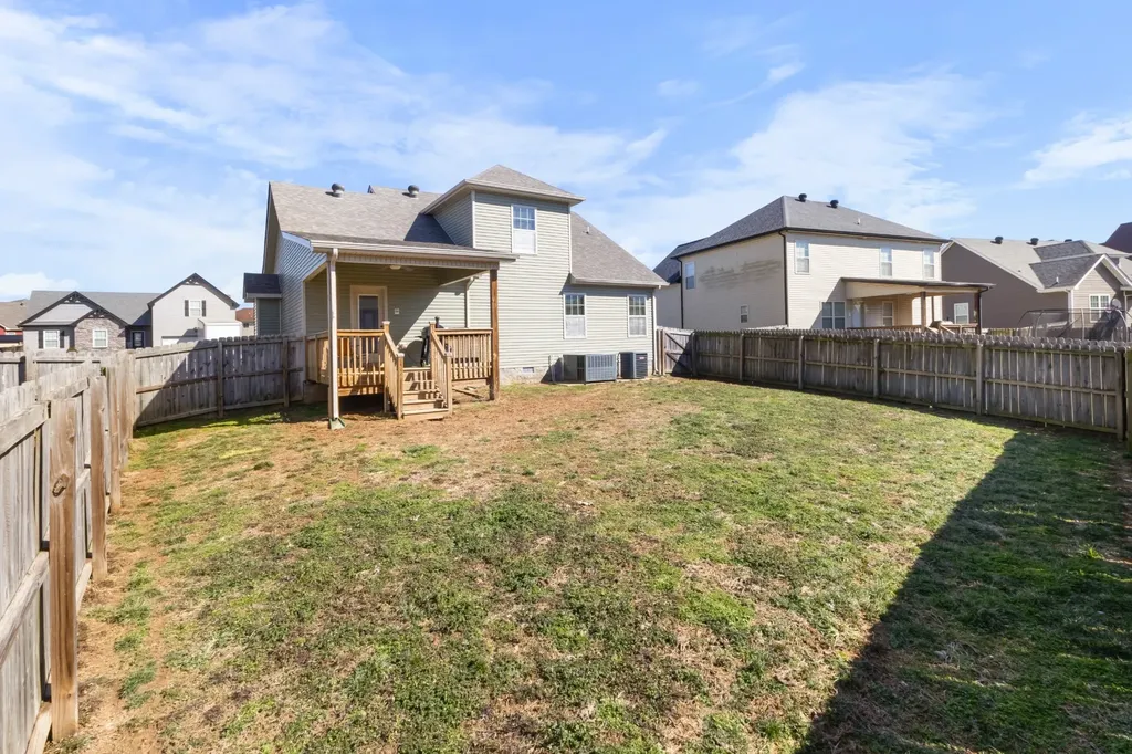 3754 Tradewinds Terrace Clarksville TN 37040