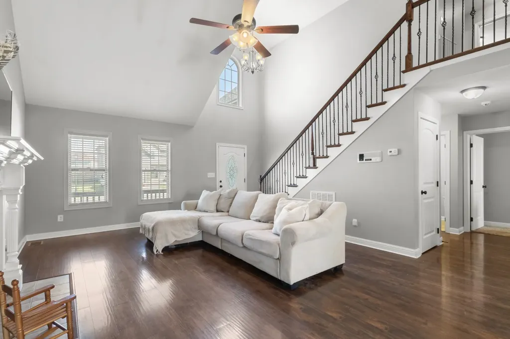 3754 Tradewinds Terrace Clarksville TN 37040