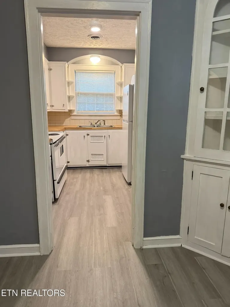 2703 Bridalwood Drive Knoxville TN 37917