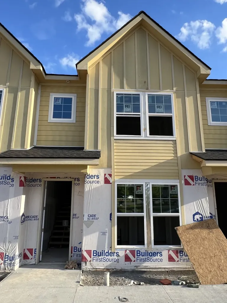 102 Echelon Preserve Clarksville TN 37040