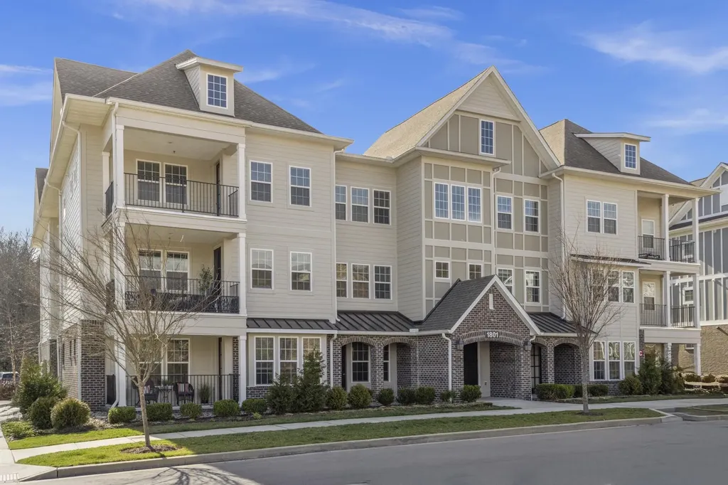 1801 Shadow Green Drive Franklin TN 37064