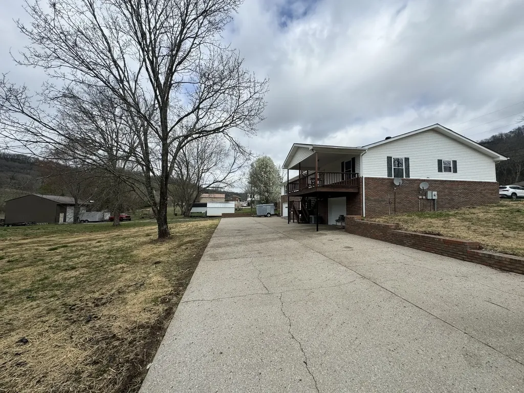 265 Hartsville Pike Carthage TN 37030