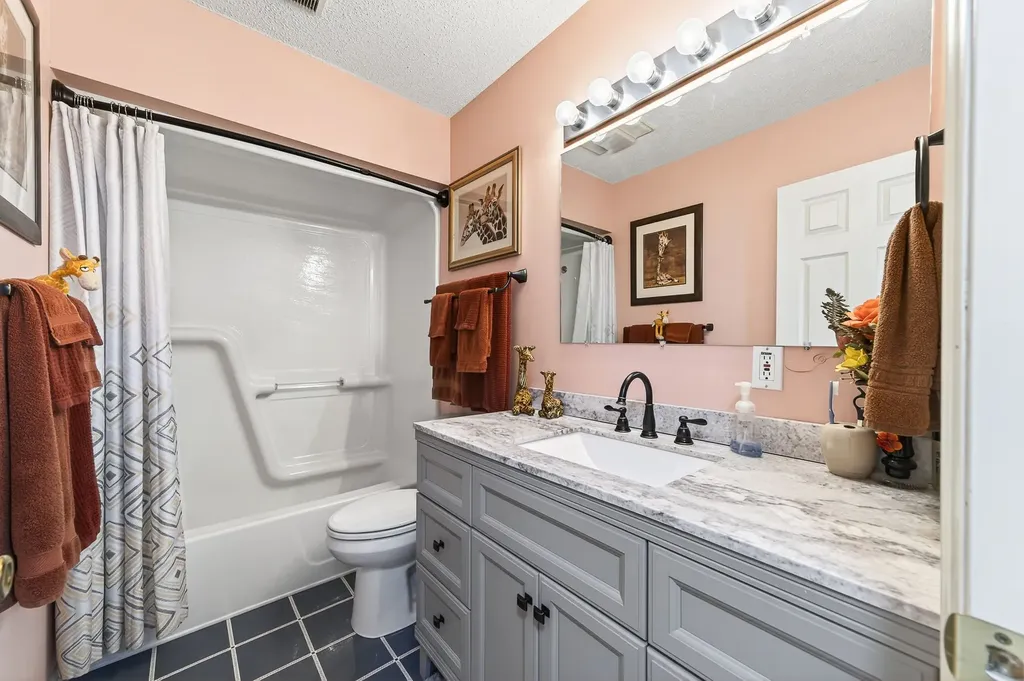 1703 Perimeter Drive Jamestown TN 38556