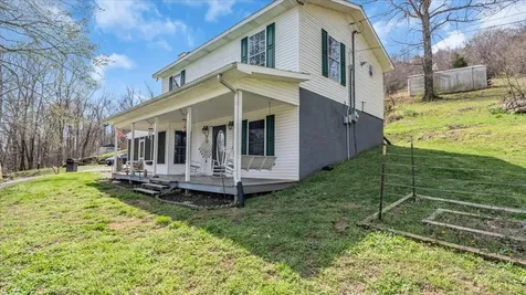 394 Lou Drive Dowelltown TN 37059