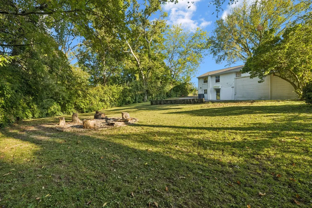 338 Lynn Drive Nashville TN 37211