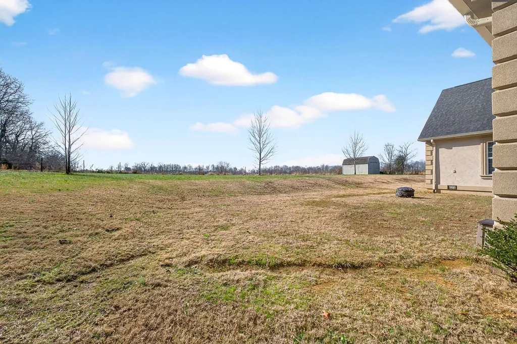 205 Lbl Drive Mcminnville TN 37110
