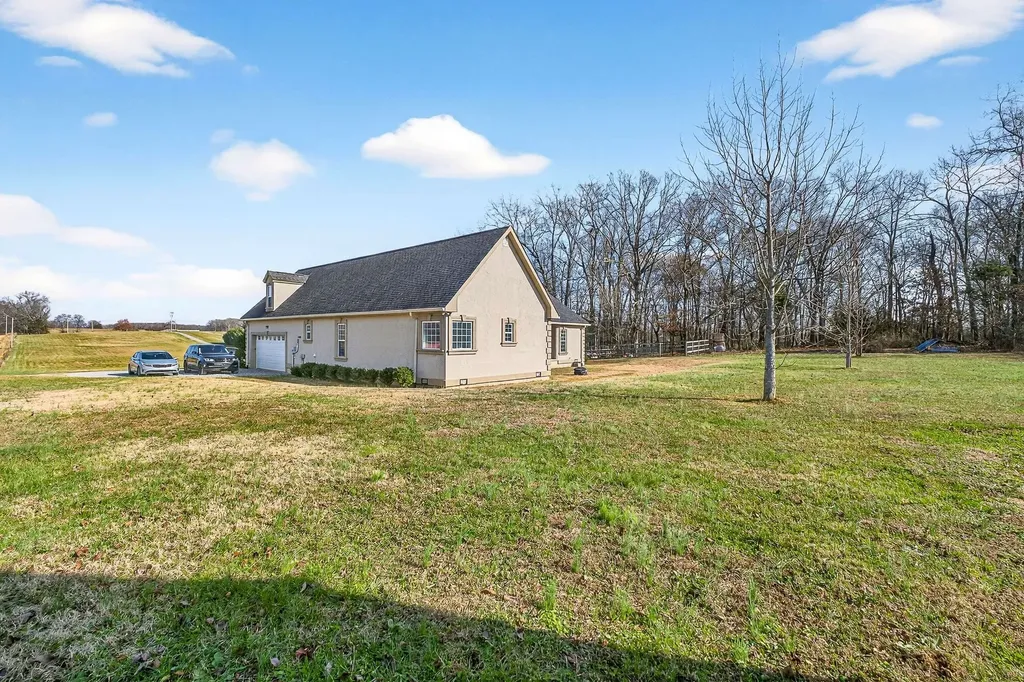 205 Lbl Drive Mcminnville TN 37110
