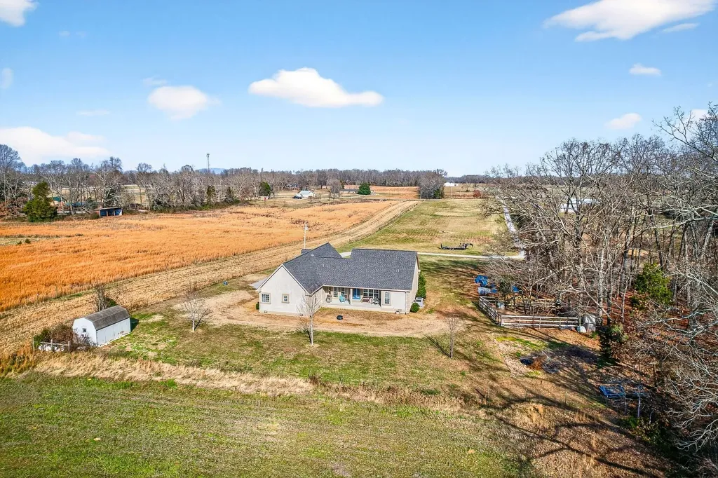 205 Lbl Drive Mcminnville TN 37110