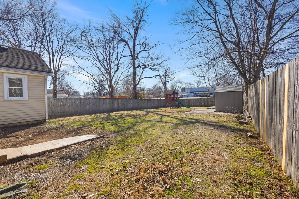 1309 Batts Boulevard Springfield TN 37172